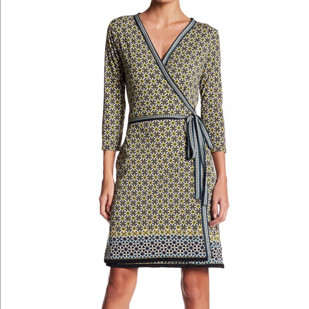 Max studios dress -never worn still has tags